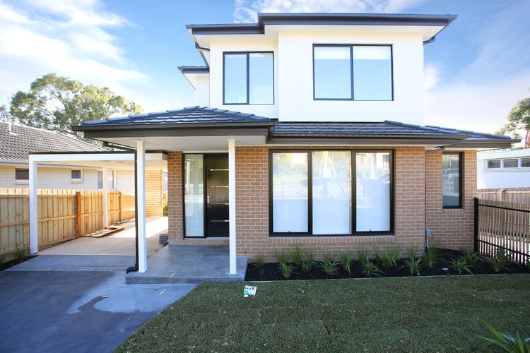 1/3 Roderick Street Doncaster East 3109
