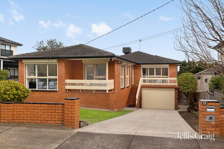 13 Roland Street Mount Waverley 3149