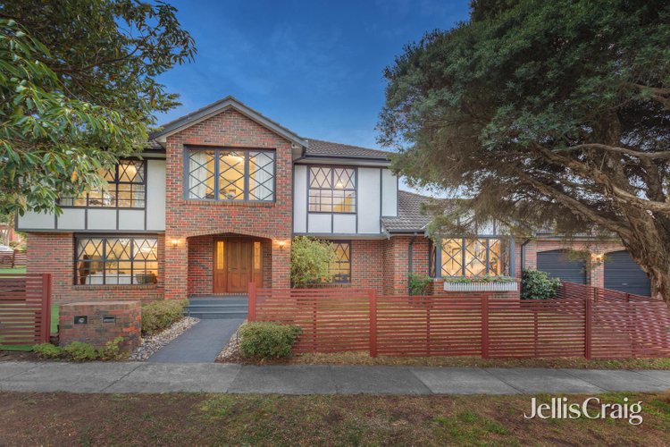 13 Roswell Street Glen Waverley 3150