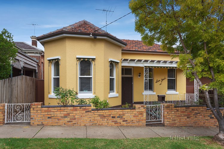 13 Roxburgh Street Ascot Vale 3032
