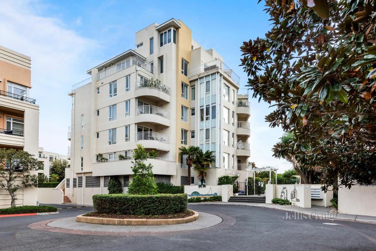 1 3 Seisman Place Port Melbourne 3207