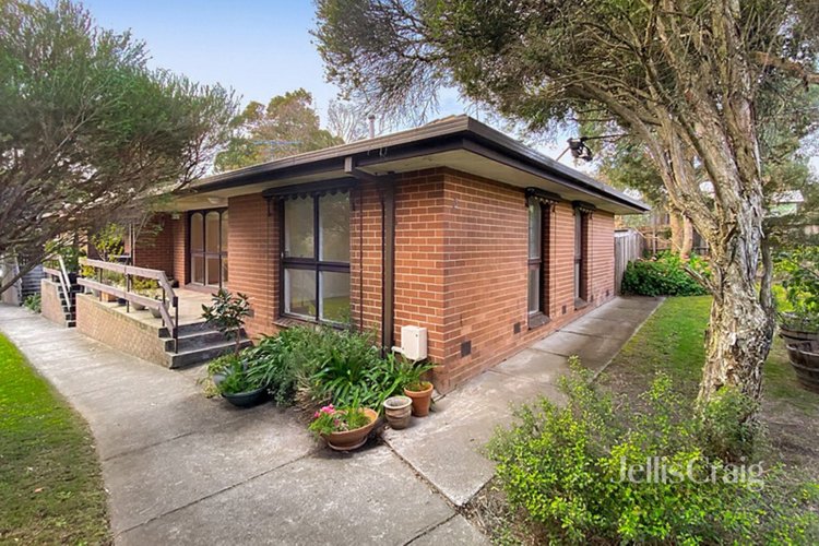 1/3 Sherbourne Road Briar Hill 3088