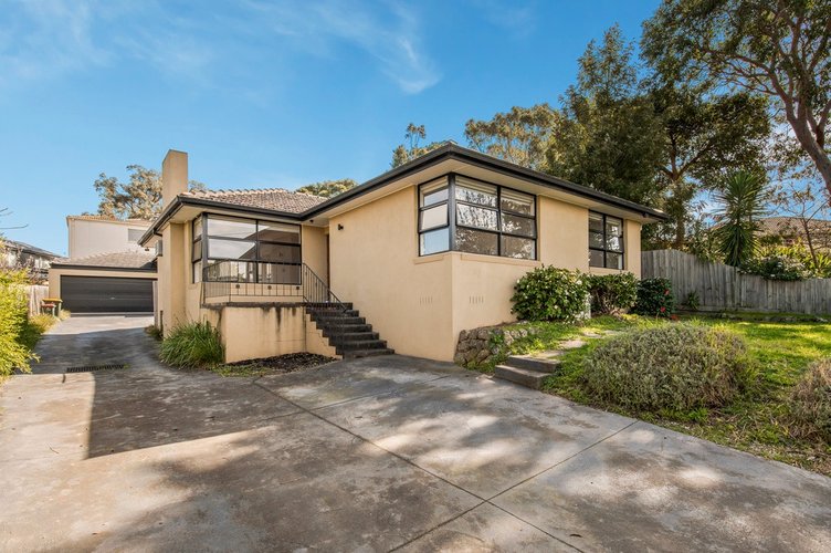 1/3 Shirley Court Doncaster East 3109