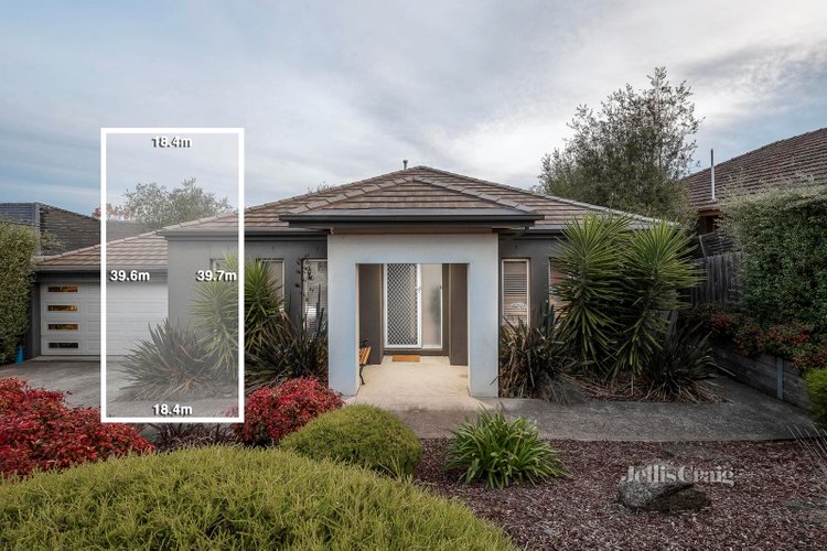 13 St Hubert Road Ivanhoe East 3079