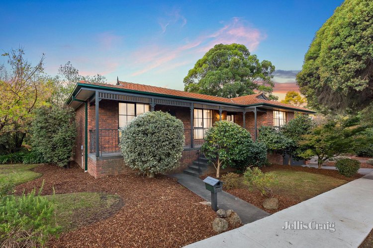 13 Streeton Lane Doncaster East 3109
