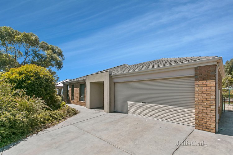 13 Sullivan Court Romsey 3434