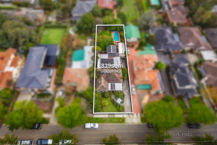 13 Sutton Parade Mont Albert North 3129