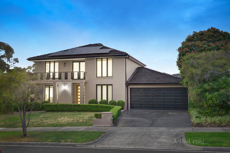13 Tolstoy Court Doncaster East 3109