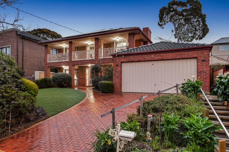 13 View Road Glen Waverley 3150