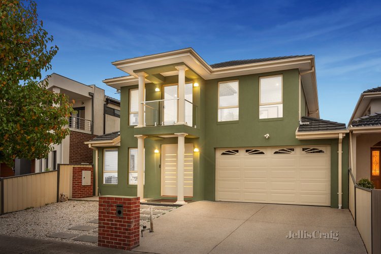 13 Winjeel Court Braybrook 3019