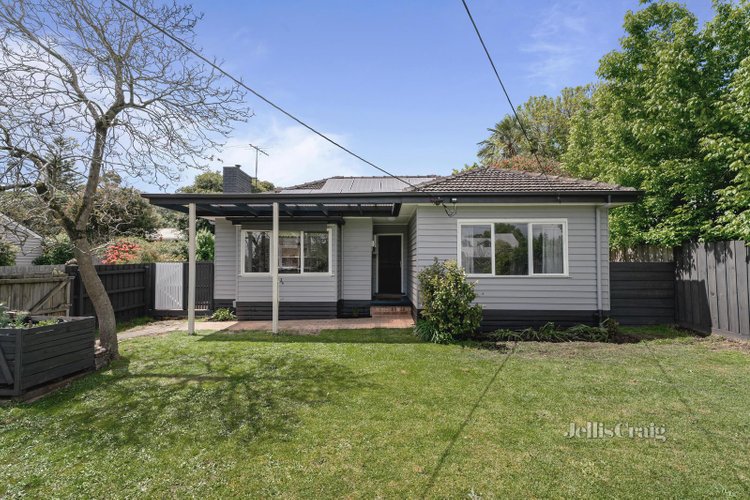 1 3 Wood Street Ringwood East 3135
