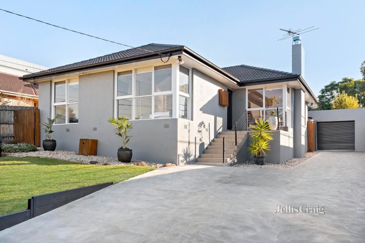 13 Woolart Street Strathmore 3041