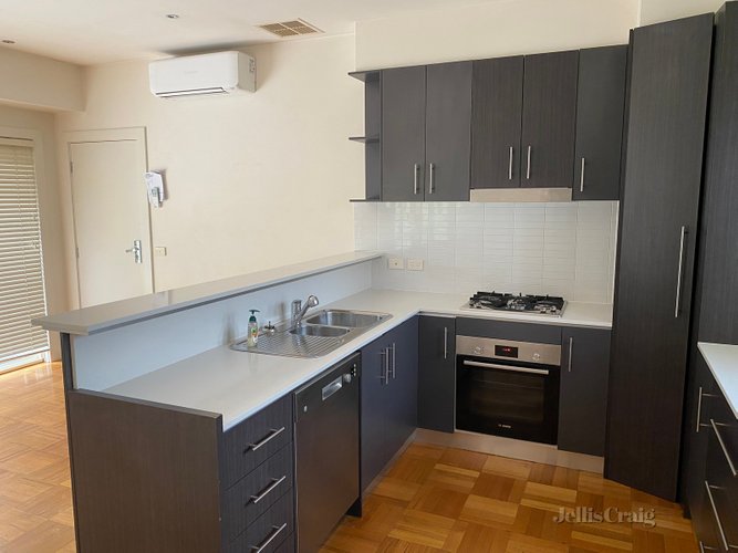 1/30 Heller Street Brunswick 3056