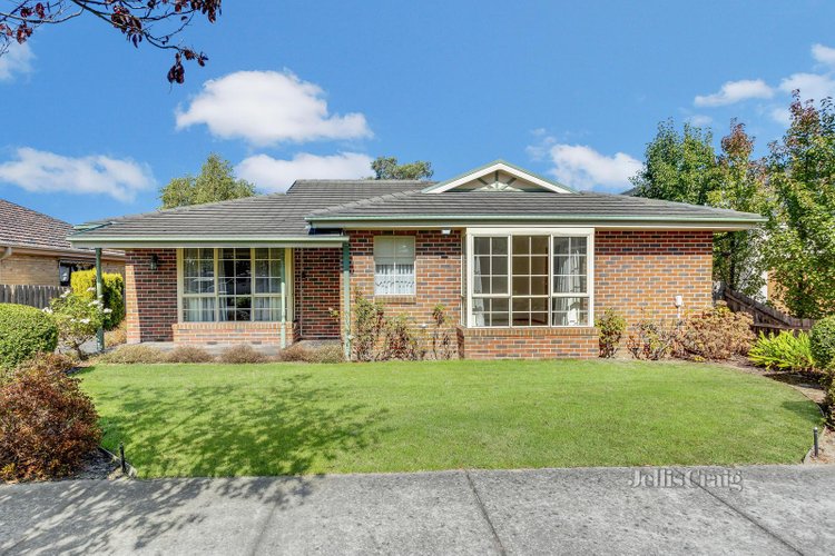 1 30 Irving Street Mount Waverley 3149
