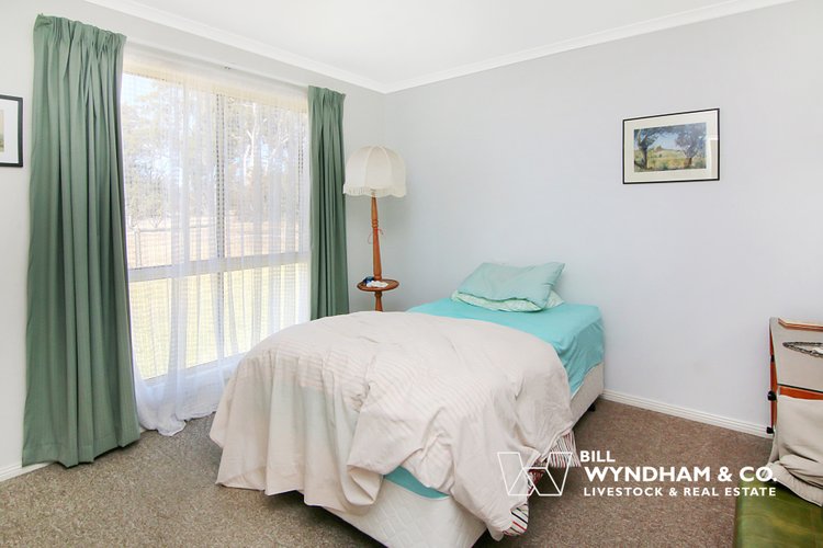 1305 Forge Creek Rd, Eagle&nbsp;Point