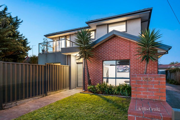 1 306 Blackshaws Road Altona North 3025