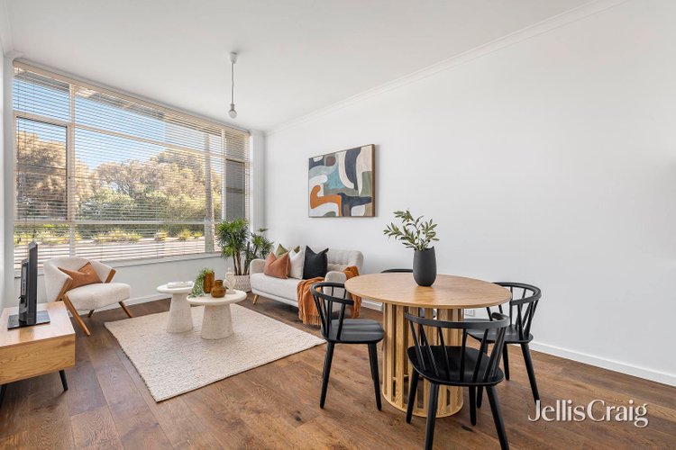 1 307 Beach Road Black Rock 3193