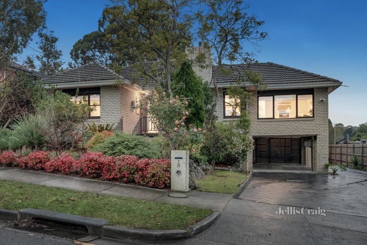 1 31 Churinga Avenue Mitcham 3132