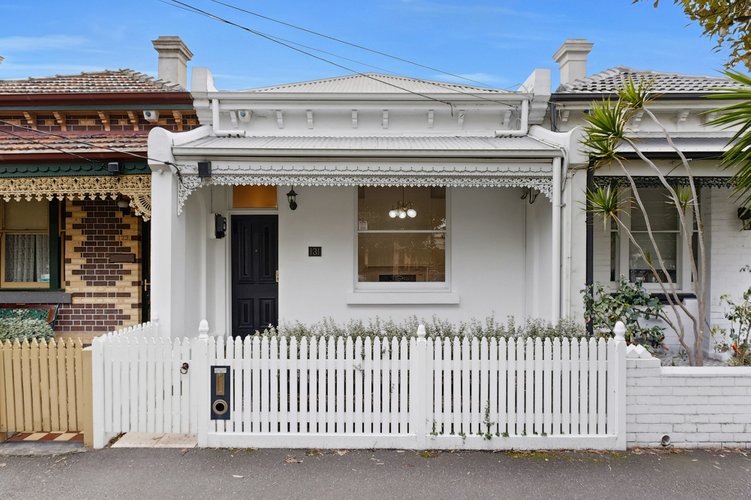131 Danks St  Albert Park 3206