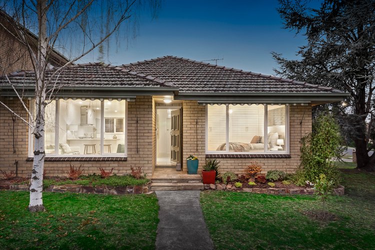 1/31 Summerhill Road Glen Iris 3146