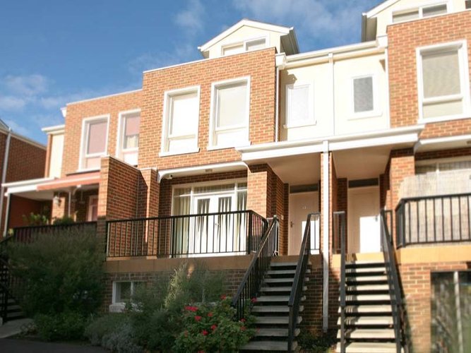 13 1082 Whitehorse Road Box Hill 3128