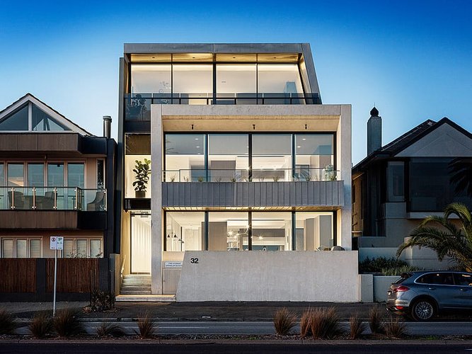 1 32 Beaconsfield Parade Albert Park 3206
