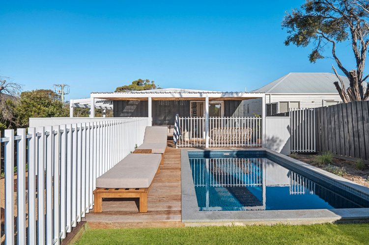 132 Canterbury Jetty Road  Blairgowrie 3942
