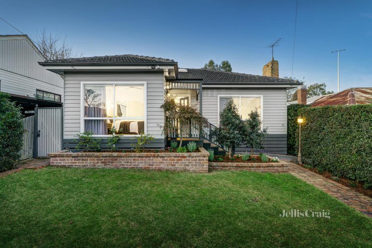 1 32 Vermont Parade Greensborough 3088