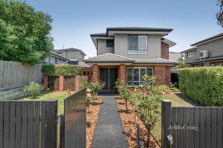 1 320 Waverley Road Mount Waverley 3149
