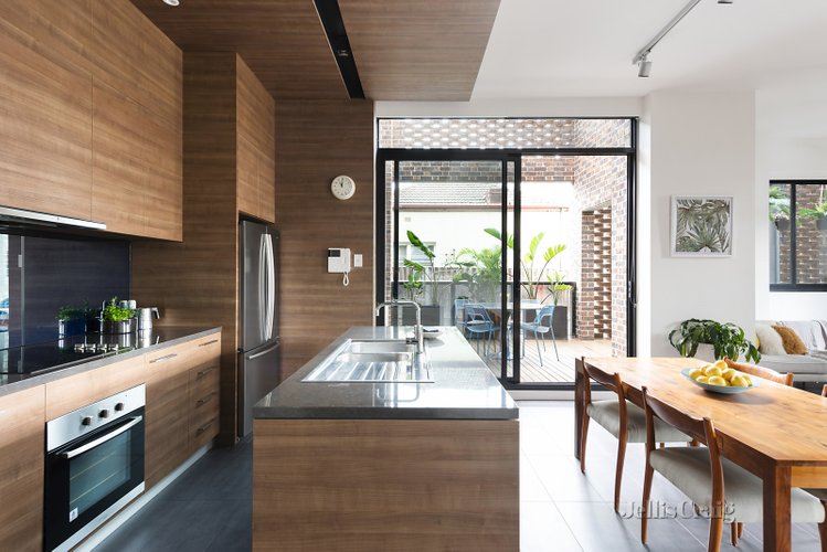 13/205 Gipps Street Abbotsford 3067