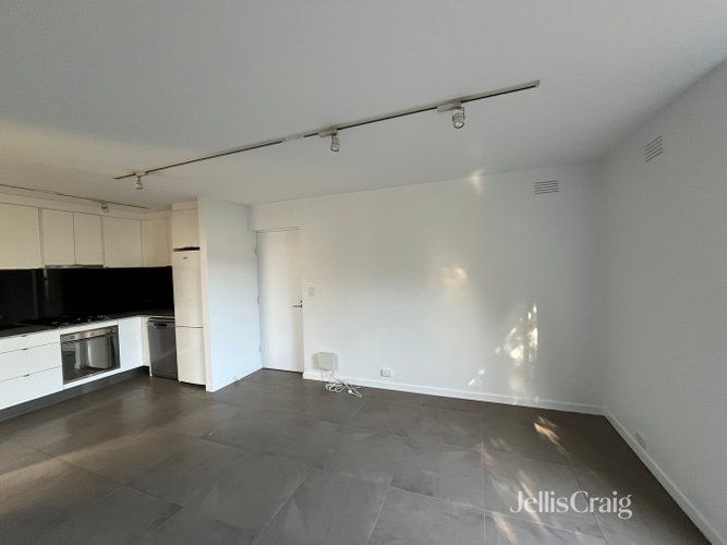 13/26 Garton Street Princes Hill 3054