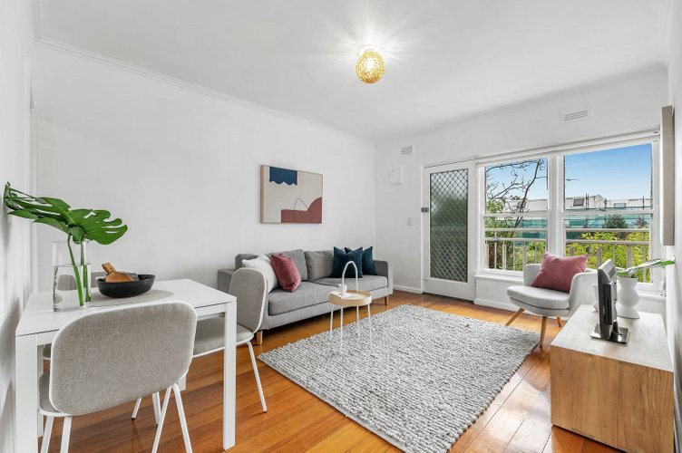 13/28 Wattle Road Hawthorn 3122