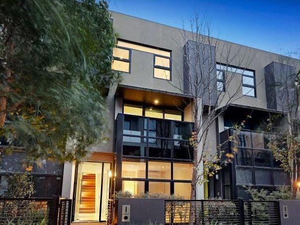 13 297 Dorcas Street South Melbourne 3205