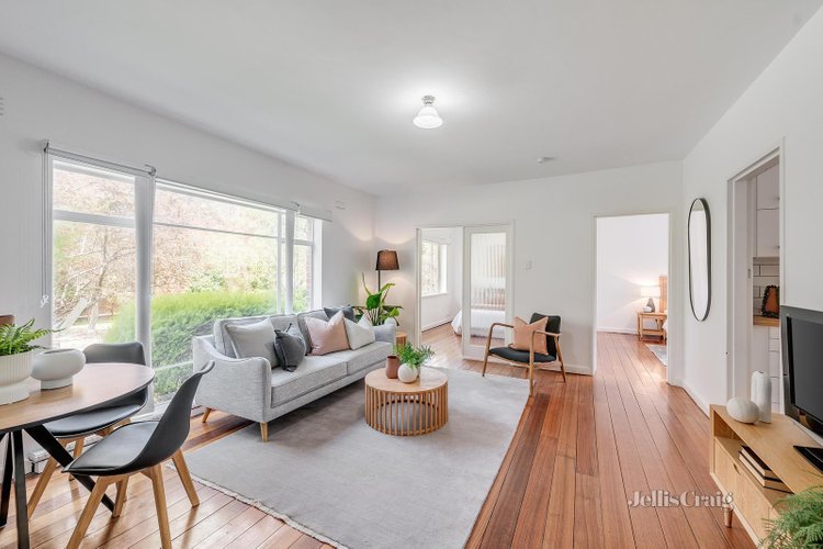 13 2a Brenbeal Street Balwyn 3103