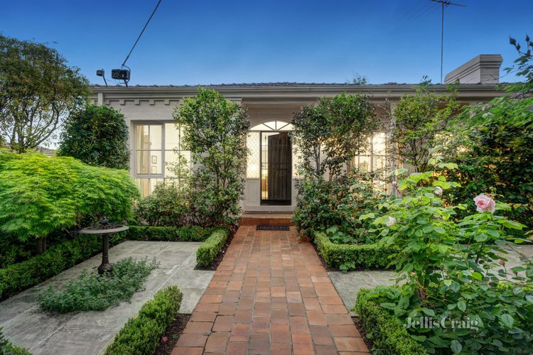 1 33 Carramar Avenue Camberwell 3124