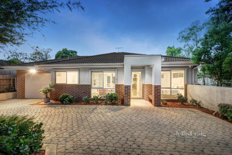 1 335 Canterbury Road Forest Hill 3131