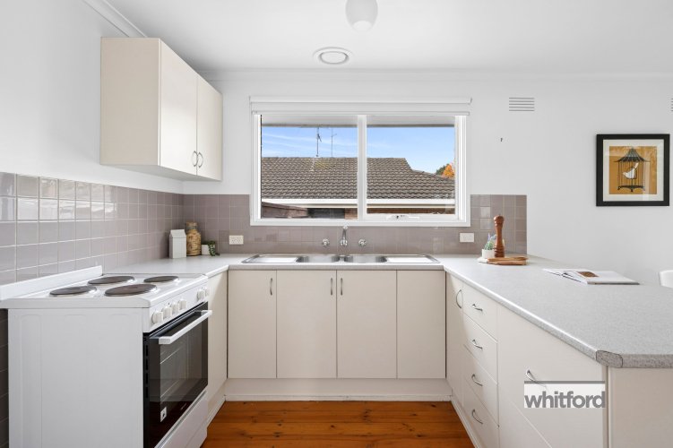 1/349 Pakington Street, Newtown