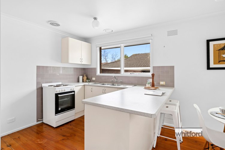 1/349 Pakington Street, Newtown