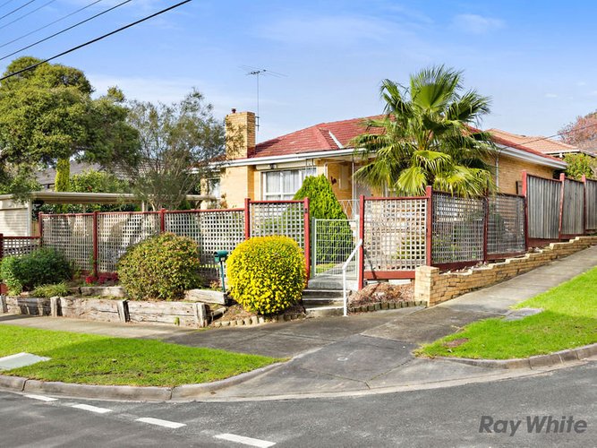 1 35 Heathfield Rise Box Hill North 3129