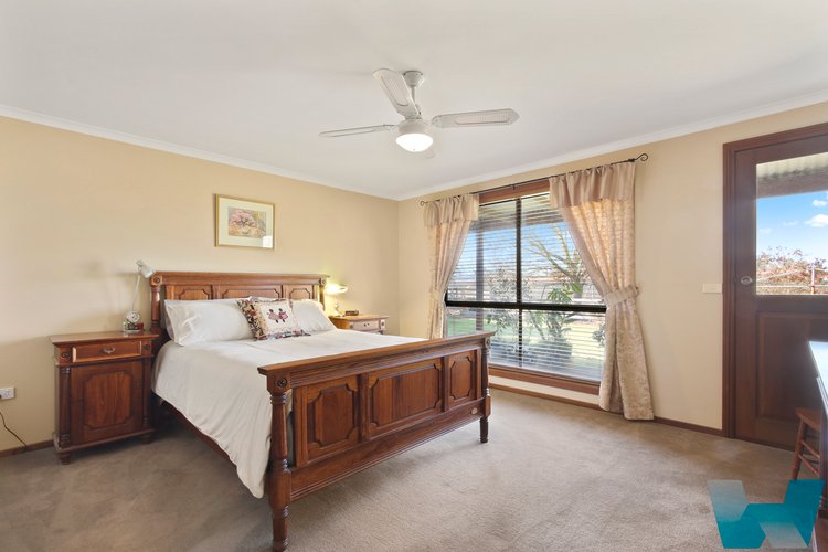 135 Woodglen Road, Woodglen