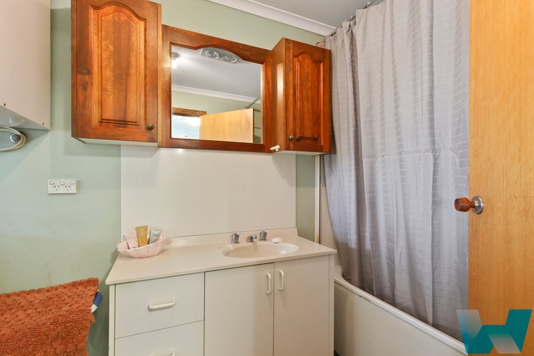 135 Woodglen Road, Woodglen