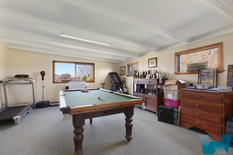 135 Woodglen Road, Woodglen