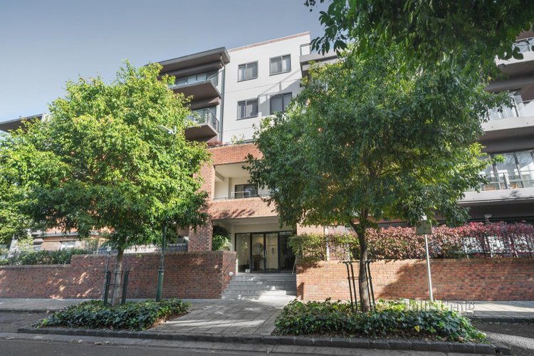 13 6 Christine Crescent Richmond 3121
