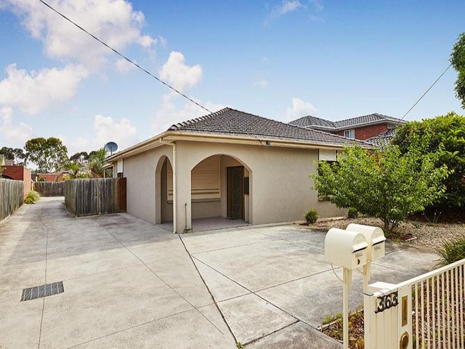 1 363 Gaffney Street Pascoe Vale South 3044
