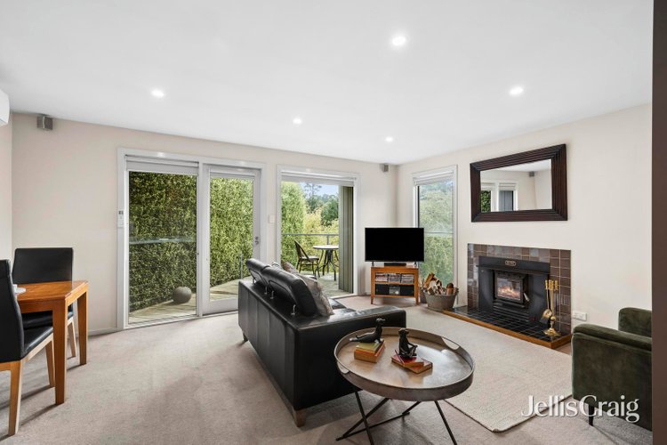 1 37 Hospital Street Daylesford 3460