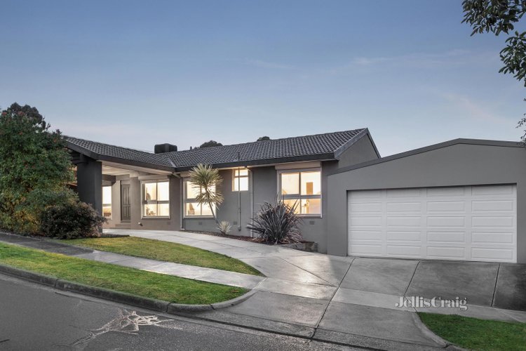 138 Elder Street Greensborough 3088