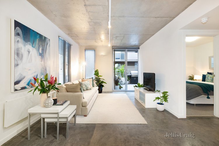 13/8 Hull Street Richmond 3121