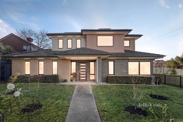 138 Nell Street Greensborough 3088