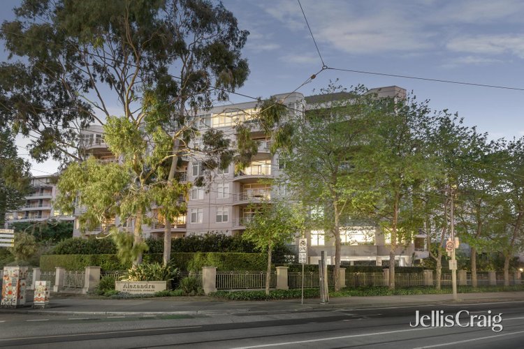 1.3 85 Alexandra Avenue South Yarra 3141