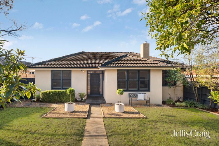 1 396 Stephensons Road Mount Waverley 3149